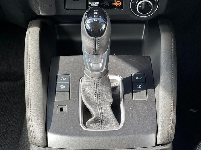 2025 Mazda BT-50 XTR