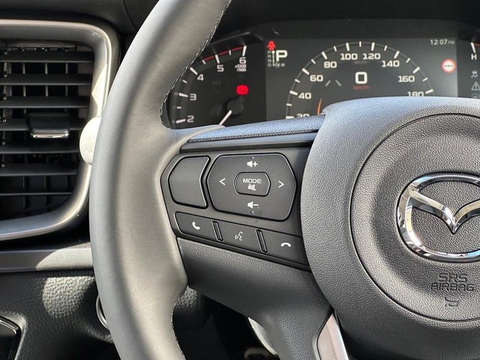 2025 Mazda BT-50 XTR