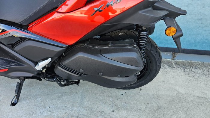 2025 Yamaha XMAX 300 (CZD300A)