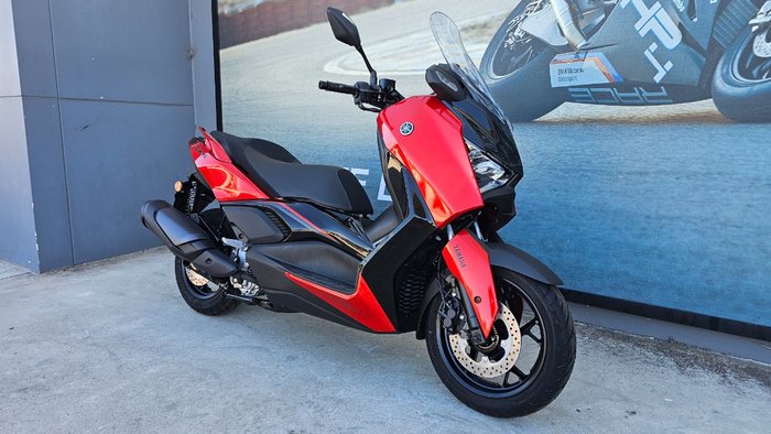 2025 Yamaha XMAX 300 (CZD300A)