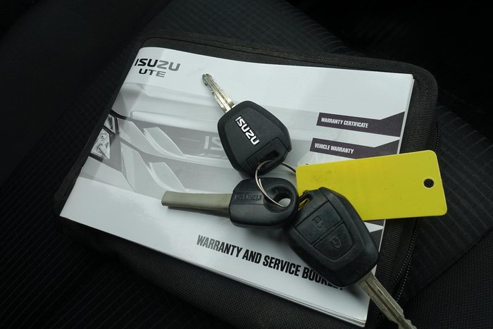 2016 Isuzu D-MAX SX MY15.5 4X4 Dual Range Splash White