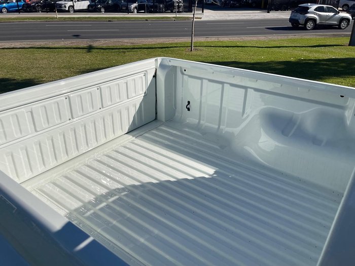 2025 Mitsubishi Triton GLX MV MY25 4X4 Dual Range White