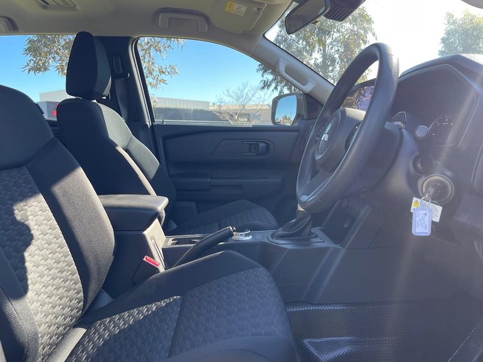 2025 Mitsubishi Triton GLX MV MY25 4X4 Dual Range White