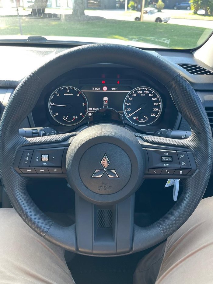 2025 Mitsubishi Triton GLX MV MY25 4X4 Dual Range White