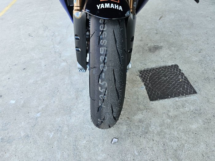 2025 Yamaha YZF-R1 Blue
