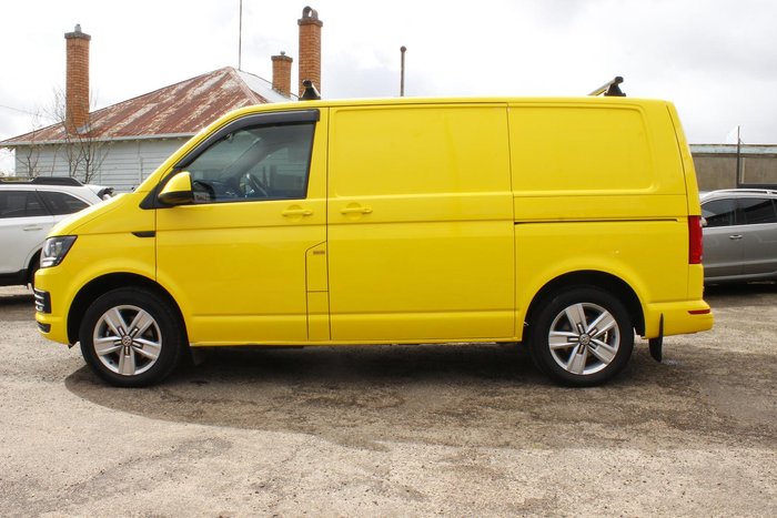 2018 Volkswagen Transporter TDI340 T6 MY18 Curcuma Yellow