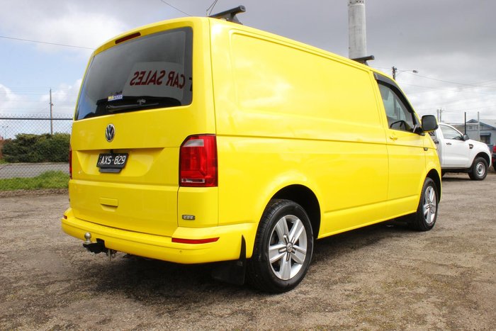 2018 Volkswagen Transporter TDI340 T6 MY18 Curcuma Yellow
