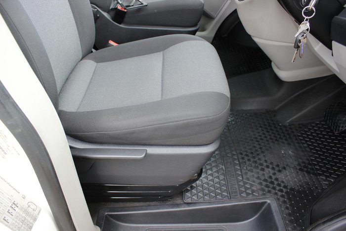 2018 Volkswagen Transporter TDI340 T6 MY18 Curcuma Yellow