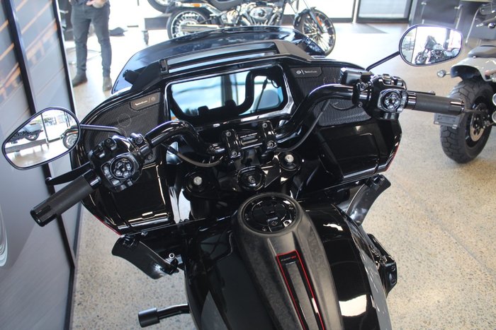 2025 Harley-davidson FLTRXSE CVO ROAD GLIDE (121) HOT LAP