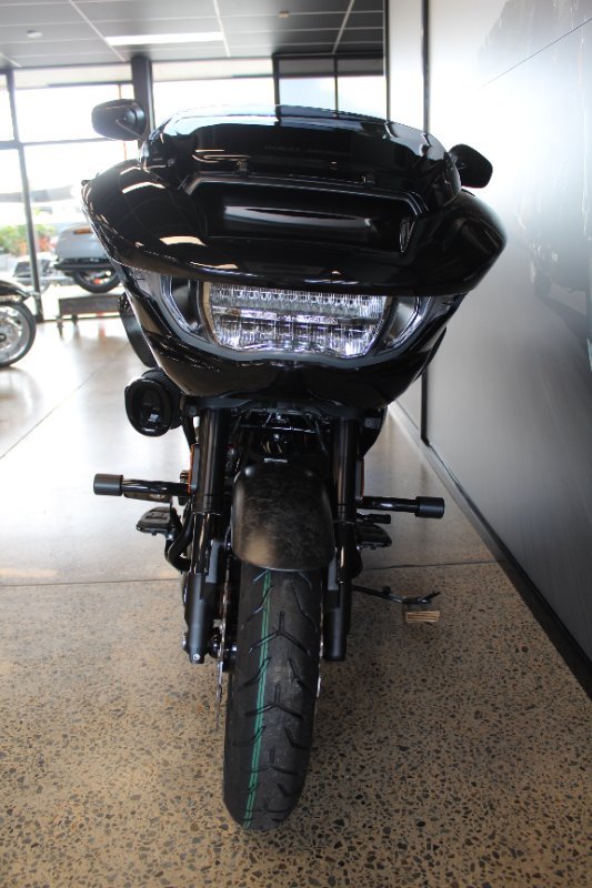 2025 Harley-davidson FLTRXSE CVO ROAD GLIDE (121) HOT LAP