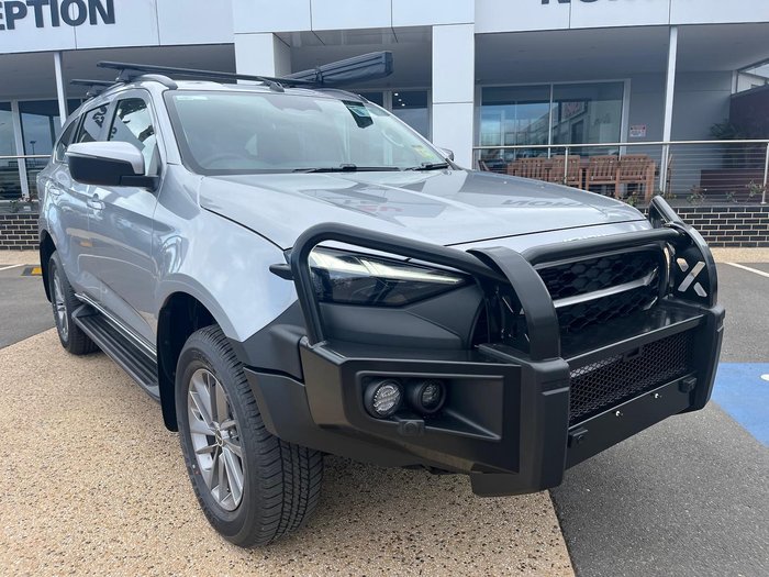 2025 Isuzu MU-X
