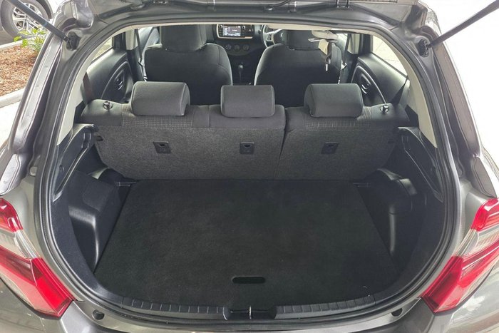 2016 Toyota Yaris Ascent