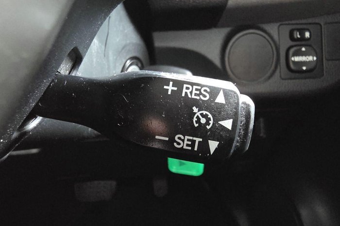 2016 Toyota Yaris Ascent