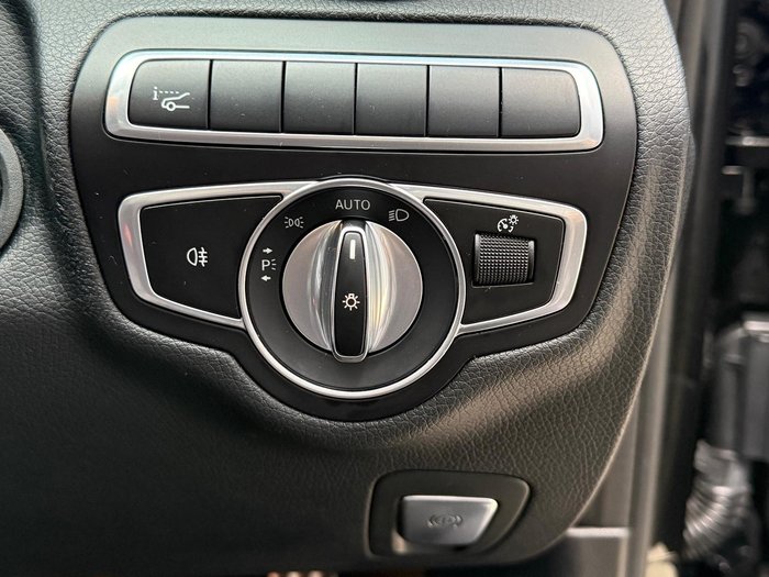 2019 Mercedes-Benz C-Class C200 A205 Obsidian Black