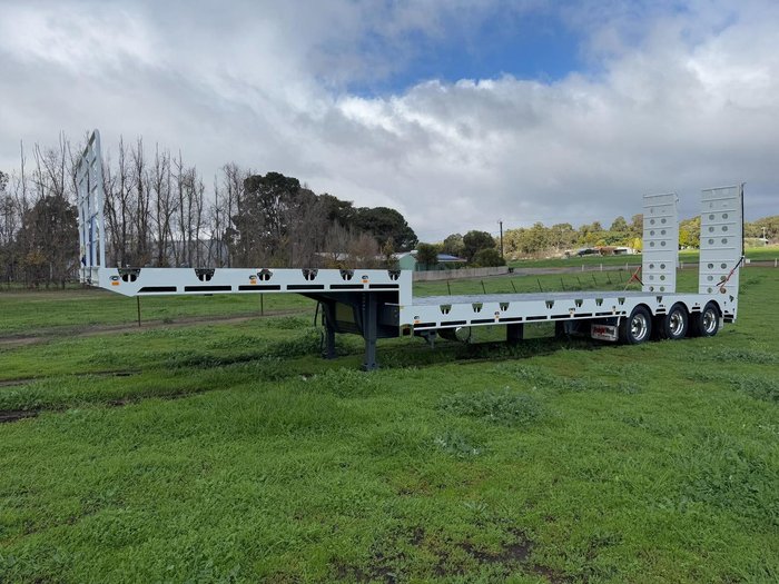 2025 FreightWest Semi Drop Deck Widener