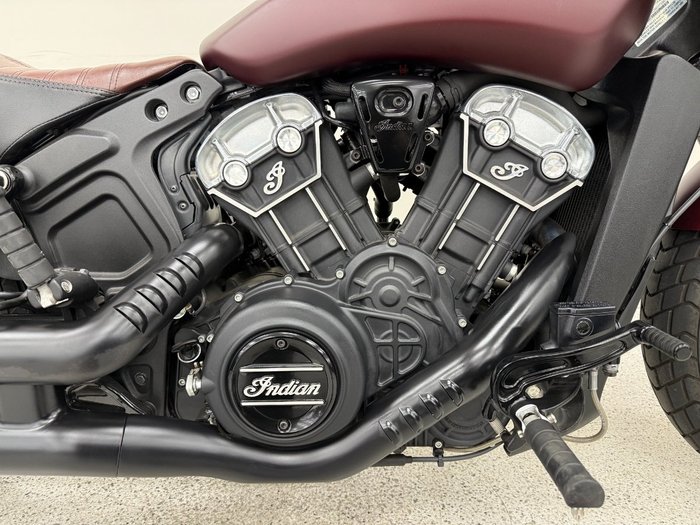 2021 INDIAN SCOUT BOBBER Maroon