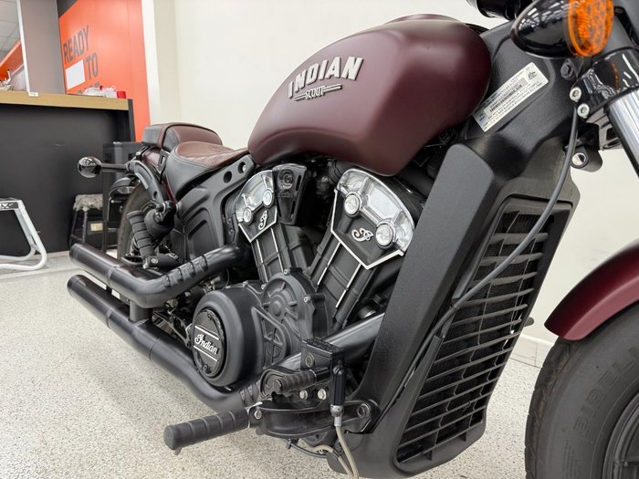 2021 INDIAN SCOUT BOBBER Maroon