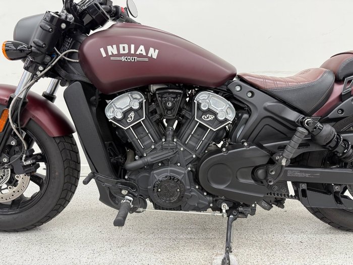 2021 INDIAN SCOUT BOBBER Maroon