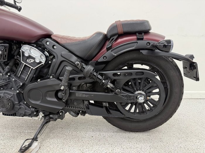2021 INDIAN SCOUT BOBBER Maroon