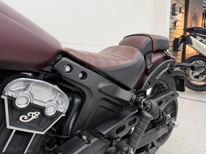 2021 INDIAN SCOUT BOBBER Maroon