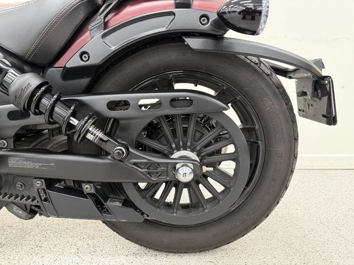 2021 INDIAN SCOUT BOBBER Maroon
