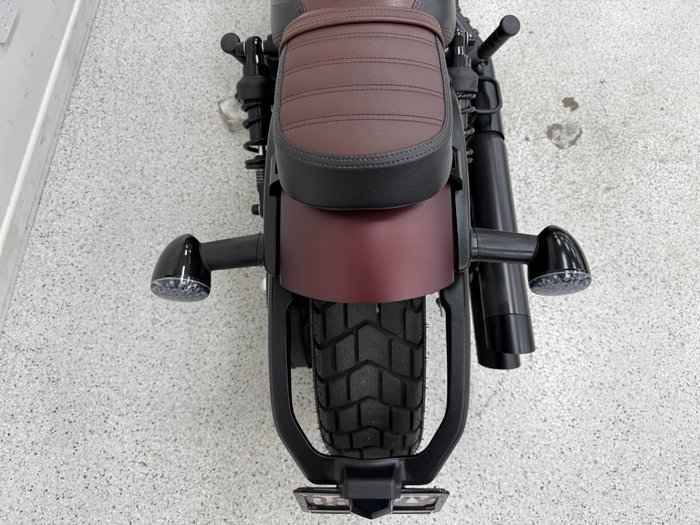 2021 INDIAN SCOUT BOBBER Maroon