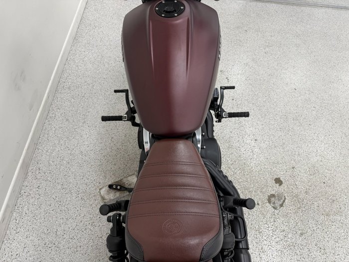 2021 INDIAN SCOUT BOBBER Maroon