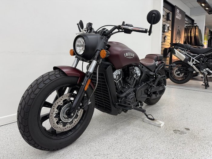 2021 INDIAN SCOUT BOBBER Maroon