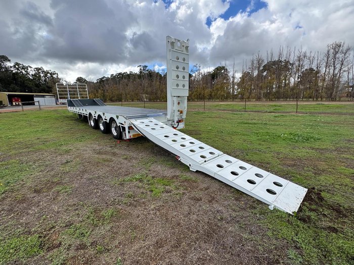 2025 FreightWest Semi Drop Deck
