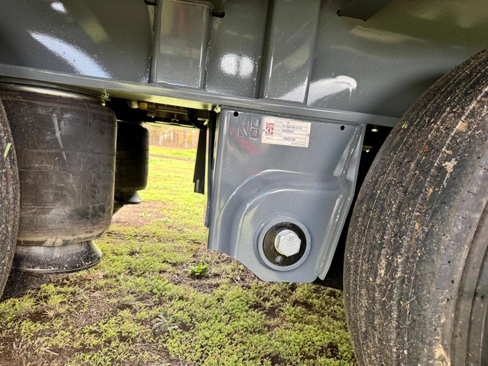 2026 FreightWest Semi  Drop Deck