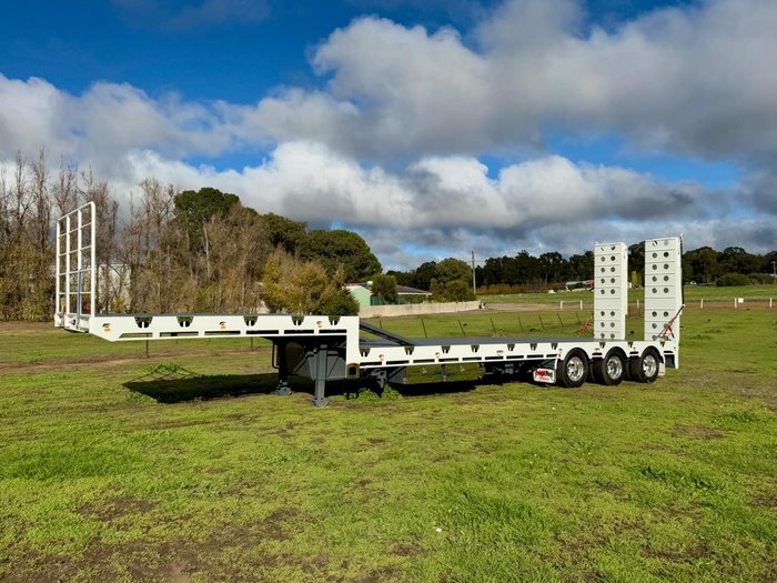 2025 FreightWest Semi The Finest Quality