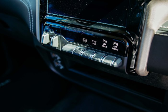 2023 RAM 2500 Laramie Rambox