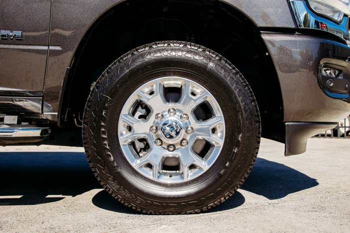 2023 RAM 2500 Laramie Rambox