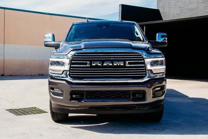 2023 RAM 2500 Laramie Rambox