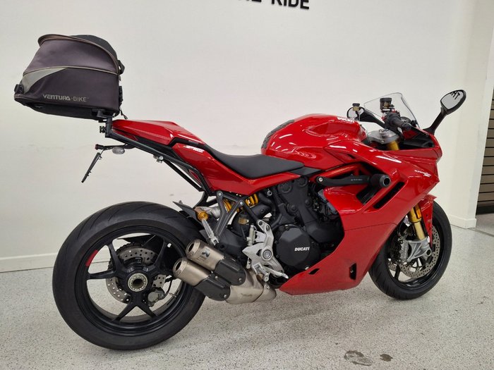 2024 DUCATI SUPERSPORT 950 S Red