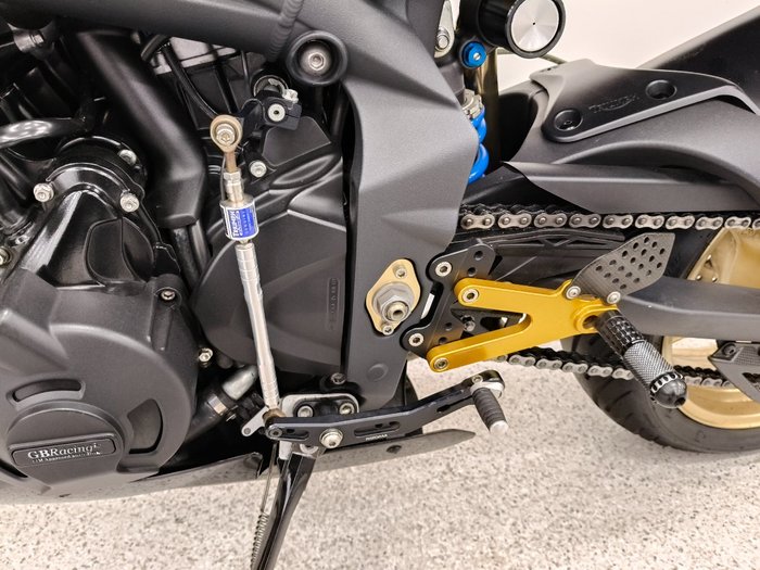 2010 Triumph STREET TRIPLE 675 grey
