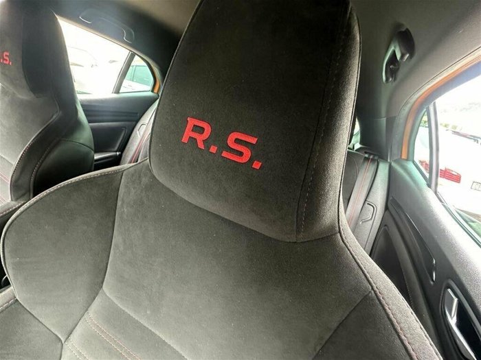 2019 Renault Megane R.S. 280 BFB Orange Tonic
