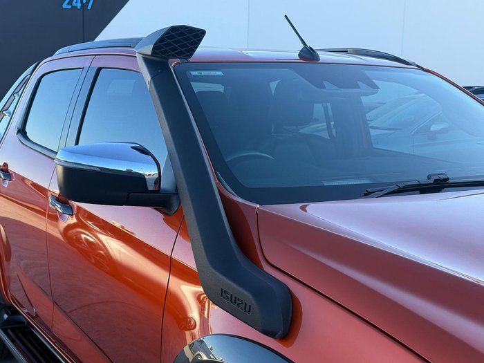 2021 Isuzu D-MAX X-TERRAIN MY21 4X4 Dual Range Volcanic Amber