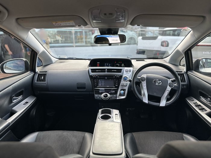2019 Toyota Prius V Hybrid
