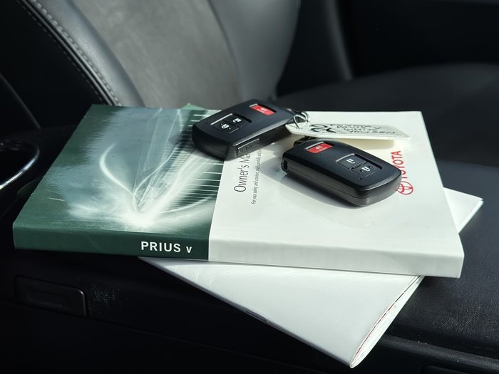 2019 Toyota Prius V Hybrid