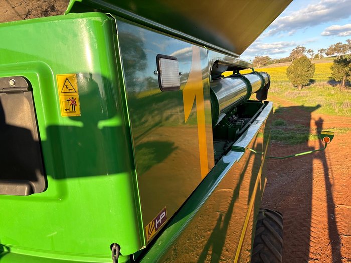 2019 John Deere S790 Green
