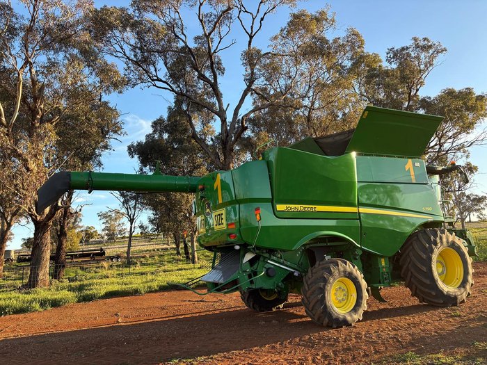 2019 John Deere S790 Green