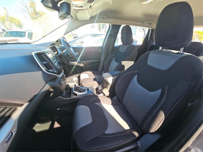2018 Jeep Cherokee Sport KL MY19 Billet Silver