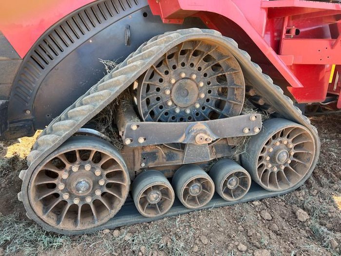 2014 CASE IH Quadtrac 500 Red