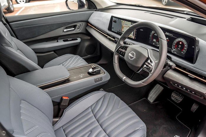 2025 Nissan Ariya Evolve