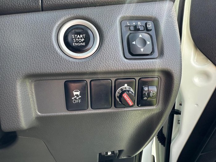 2017 Mitsubishi Triton Exceed MQ MY17 4X4 Dual Range White