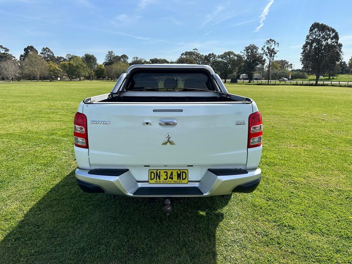 2017 Mitsubishi Triton Exceed MQ MY17 4X4 Dual Range White