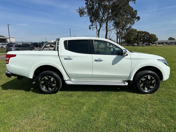 2017 Mitsubishi Triton Exceed MQ MY17 4X4 Dual Range White