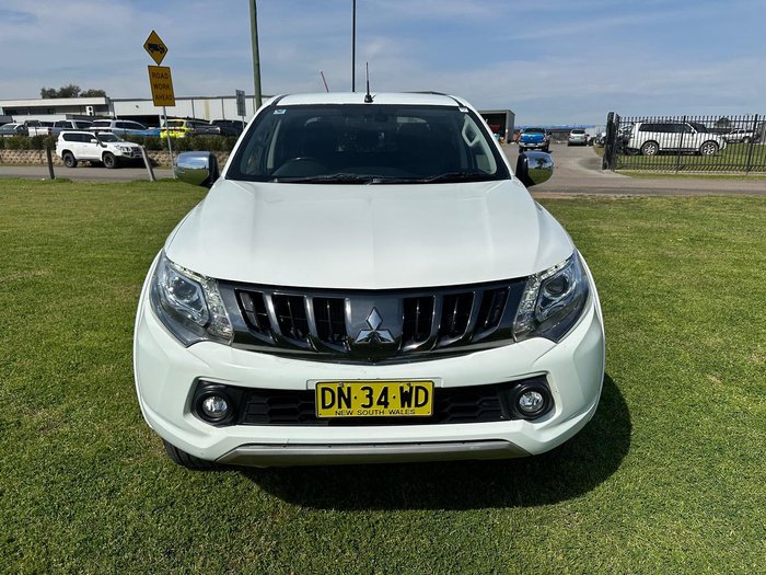 2017 Mitsubishi Triton Exceed MQ MY17 4X4 Dual Range White