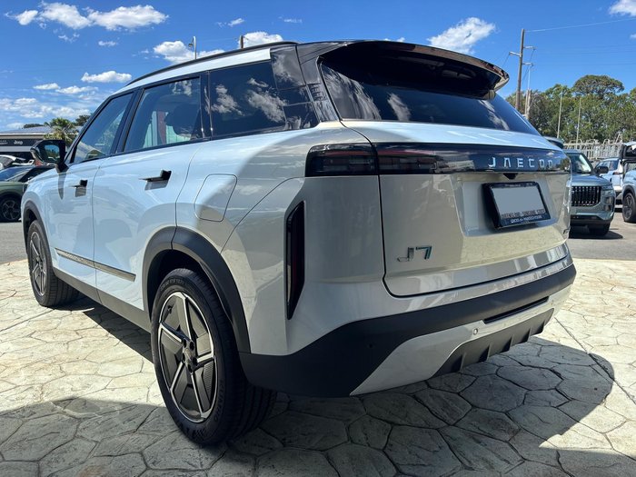 2025 Jaecoo J7 SHS Summit